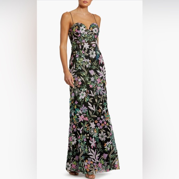 Mac Duggal Dresses & Skirts - Mac Duggal Spaghetti Strap Bustier Embroidered Applique floral sequin Gown Sz 6